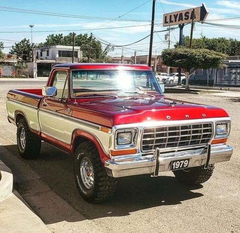 Old Ford Truck, 1979 Ford Truck, Future Vehicles, Old Vintage Cars, Vintage Pickup Trucks, Old Ford Trucks, Classic Ford Trucks, Skyline R34, Old Pickup