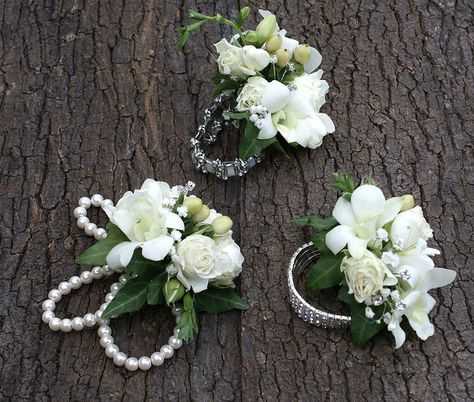 Spray rose & wrist corsage, created by The Flower Studio Simple White Corsage, Simple Wrist Corsage, Orchid Wrist Corsage, Corsage Homecoming, Orchid Corsage, Flowers At Wedding, Rose Wrist Corsage, Groom Buttonhole, White Corsage