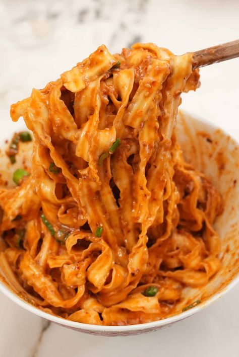 Spicy Gochujang Noodles Veggies With Chicken, Vegan Korean Food, Spicy Korean Noodles, Gochujang Noodles, Cj Eats, Gochujang Recipe, Cold Sesame Noodles, Pinch Of Yum, Best Pasta Dishes