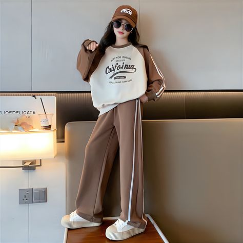 Girls Tracksuit 2024 Autumn New Casual Sweatshirt Two Pieces Teen Children Clothing Set School Casual Sportswear 12 13 14 Years - AliExpress 1501 Hoodie And Sweatpants Outfit, Sportswear Outfits, Girls Sportswear, Tracksuit Outfit, Tomboy Outfits, Children Clothing, Easy Trendy Outfits, Casual Sportswear