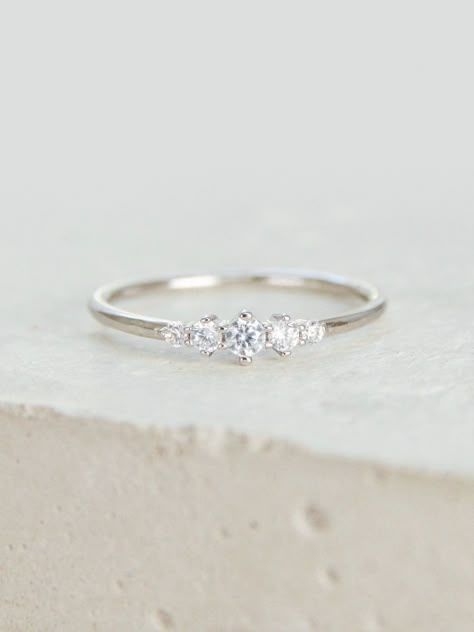 Wedding Ring Images, Jean Dousset, Cute Promise Rings, Proposal Rings, Rings For Couples, Promise Rings Simple, Silver Promise Rings, Alternative Wedding Rings, Tiara Ring