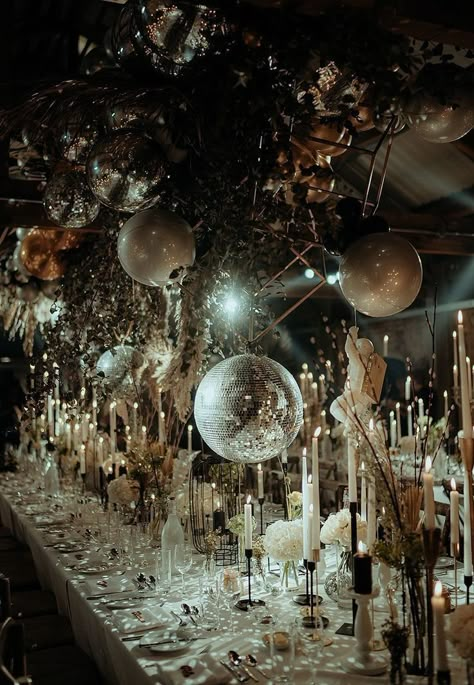 Disco Ball Wedding Centerpiece Ideas, Balloons And Disco Balls, Disco Reception Decor, Luxe Disco Wedding, Dark Disco Wedding, Glam Disco Wedding, Discoball Wedding Tables, Classy Disco Ball Decor, Disco Ball Party Aesthetic