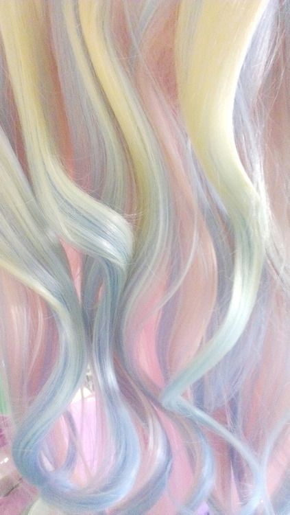 Pastel Hair Color Ideas For Short Hair, Blonde Pastel Hair, Pastel Hair Aesthetic, Opal Colored Hair, Opal Highlights Hair, Opal Blonde Hair, Pastel Hair Colors With Blonde, Opal Hair Color Blonde, Light Summer Hair Color