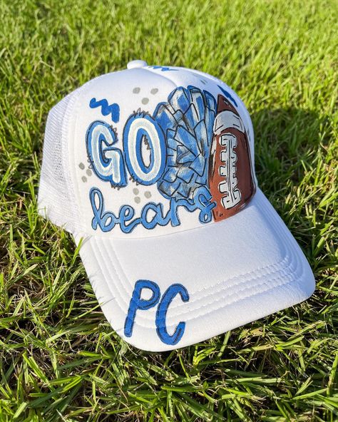 Isn’t this the cutest team trucker hat!! I love 🩷🦋🫶🏼 Message me to order!! 🌟 #gobears #truckerhat #custom #art #customtruckerhat #smilelikehadleigh Hand Painted Hats Design, Hand Painted Trucker Hats, Painted Trucker Hats, Trucker Hat Diy, Diy Trucker Hat, Painting Hats, Painted Apparel, Hand Painted Hats, Diy Hats