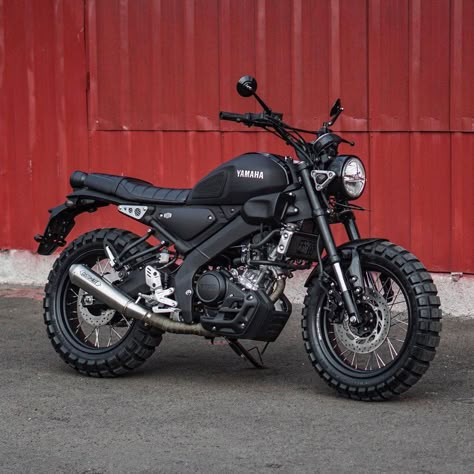 Motorcycles & More on X: "Yamaha XSR https://t.co/QRxBjdf051" / X Adventure Bike Motorcycles, Yamaha Xsr, Biker Photography, Scrambler Custom, Motorcross Bike, Yamaha Bikes, Concept Motorcycles, Cafe Racer Build, Pretty Bike