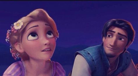 the way Eugene looks at Rapunzel / Flynn Rider in Tangled Funny Disney Characters, Disney Amor, Humor Disney, Glume Harry Potter, Flynn Rider, Film Disney, Disney Tangled, The Perfect Guy, Disney Quotes