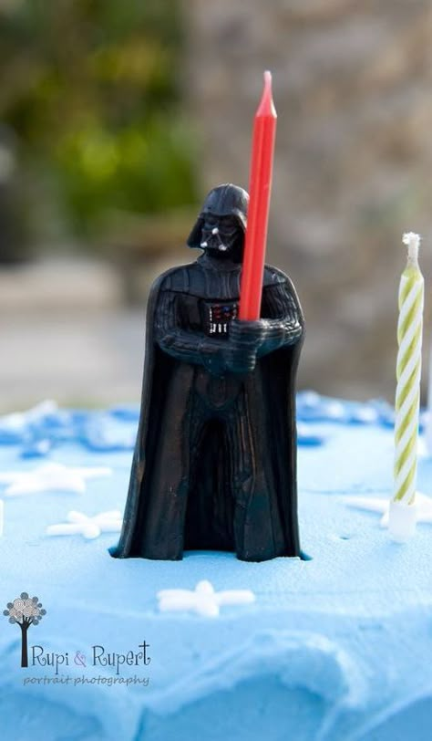 Star Wars party ideas darth vader candle holder Star Wars Essen, Lego Star Wars Birthday Party, Darth Vader Party, Star Wars Bday Party, Star Wars Themed Birthday Party, Decoracion Star Wars, Star Wars Birthday Cake, Birthday Star Wars, Star Wars Theme Party