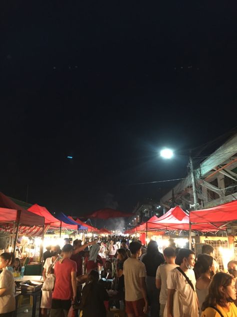 #aesthetic #streetfood #cebu Cebu At Night, Cebu City Aesthetic, Cebu Aesthetic, Philippines Summer, Aesthetic View, Davao City, Gallery Wallpaper, Cebu City, Night Pictures