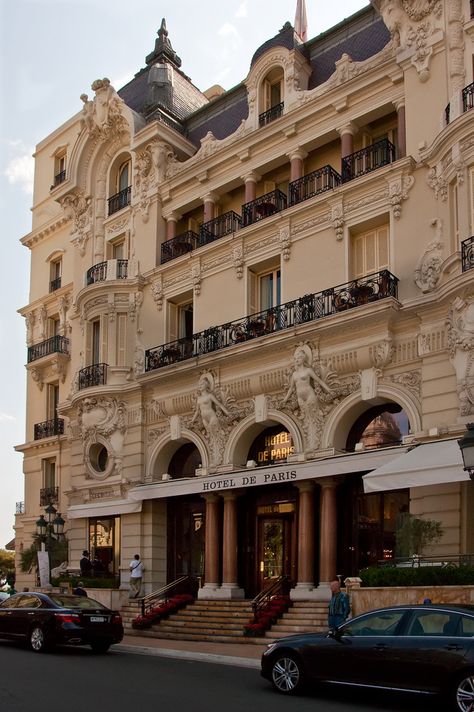 Hotel De Paris, Monte Carlo Fancy Hotel, Monte Carlo Monaco, Montecarlo Monaco, Hotel Entrance, Pool Bar, Paris Hotels, Beautiful Hotels, Old Building, French Riviera