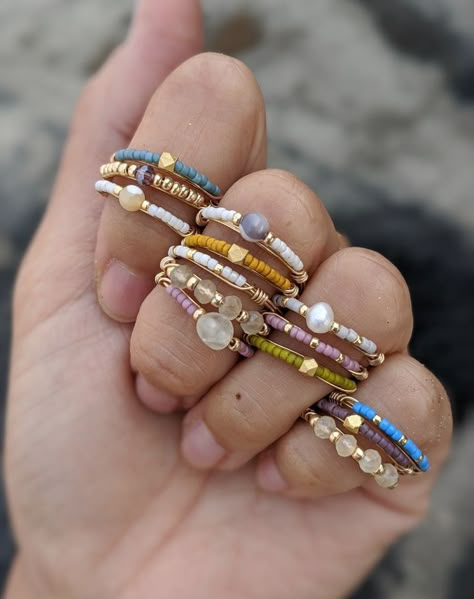 Cincin Diy, Diy Wire Jewelry Rings, Anting Manik, Mothers Day Rings, Diy Beaded Rings, Wire Jewelry Rings, Diy Jewelry Rings, Beaded Necklace Diy, Diy Wire Jewelry