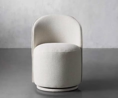 Small Chair For Bedroom, Small Lounge Chairs, Small Swivel Chair, Unique Chairs, Best Chairs, Round Living Room, Small Lounge, Swivel Dining Chairs, Chairs For Small Spaces