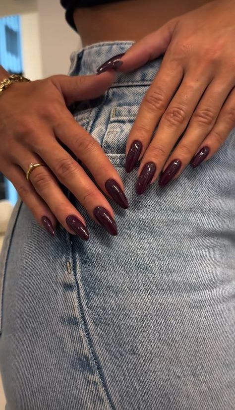 Fall Almond Nails, Wine Nails, Simple Fall Nails, Maroon Nails, Milky Nails, Her Nails, New Nails, Nails 2024, Classy Nails