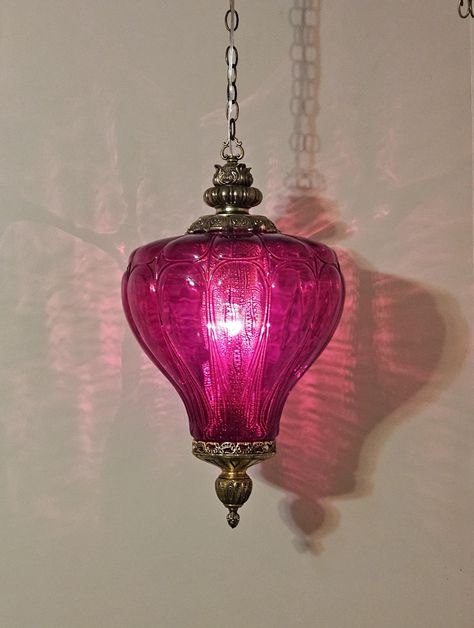 Antique Lamps Vintage Lighting, Heavenly Bedroom, Colorful Eclectic Bedroom, Swag Lights, Pendant Lamps Bedroom, Globe Vintage, Girl Cave, 90s Home, Fairy Home