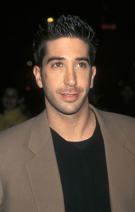 Chandler Joey Ross, Zoe Buckman, Chandler Joey, Chandler Friends, S Club 7, Ross And Rachel, David Schwimmer, Ross Geller, Friends Cast