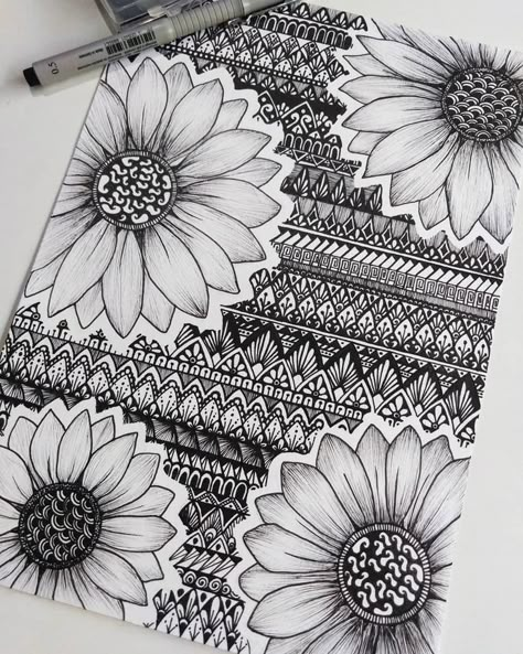 Scetches Notebook Pencil Easy, Mandela Sketches, Mandela Art Easy Mandala Design, Gel Pen Art Drawings, Mandala Art Design Creative Beautiful, Zentangle Drawings Beautiful, Mandala Drawing With Quotes, Mandla Mandela, Boho Sketches