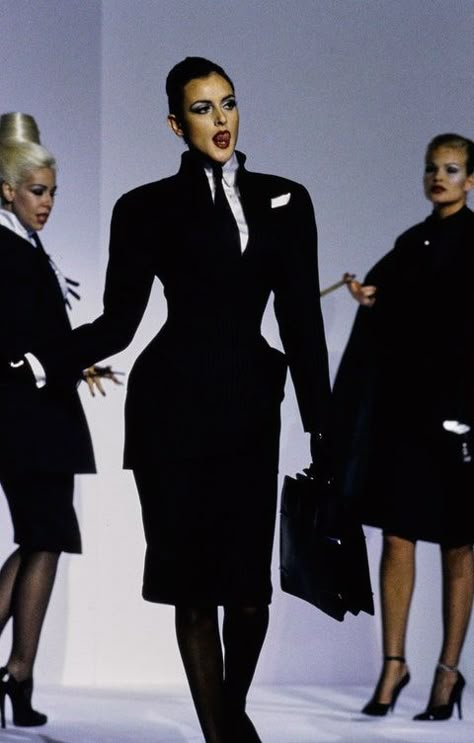 Mugler 90s, Vintage Mugler, Mugler Couture, Manfred Thierry Mugler, Toni Stark, 90s Runway Fashion, Beautiful Beach Wedding, 90s Runway, 1990s Fashion