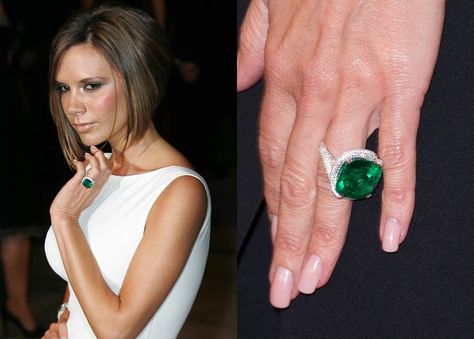 Victoria Beckham Engagement Ring, Victoria Beckham Short Hair, Victoria Beckham Shoes, Victoria Beckham Hair, Different Engagement Rings, 20 Years Of Marriage, Moonstone Engagement Ring Set, Victoria Beckham Outfits, Engagement Celebration