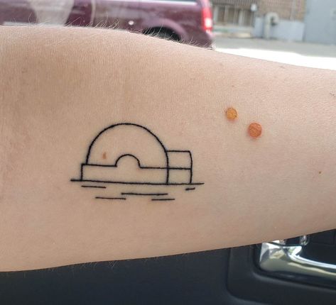 Tatooine Tattoo, Side Body Tattoo, Star Wars Couples, Nerdy Tattoos, Star Wars Tattoo, Sun Tattoo, Dream Tattoos, Star Tattoos, Small Tattoo