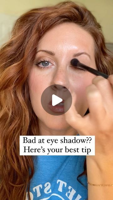 Emily Holland on Instagram: "This is the best tip for beginners and those that are just not confident with shadow.  Always have a skintone color on hand" Basic Makeup For Beginners Tutorials, K Beauty Eye Makeup, Makeup Over 40 Hooded Eyes, Makeup For Mid 30s For Women, Modern Makeup Looks, Shadow For Blue Eyes, Simple Eye Makeup For Beginners, Eye Shadow For Blue Eyes, Smokey Eye For Beginners