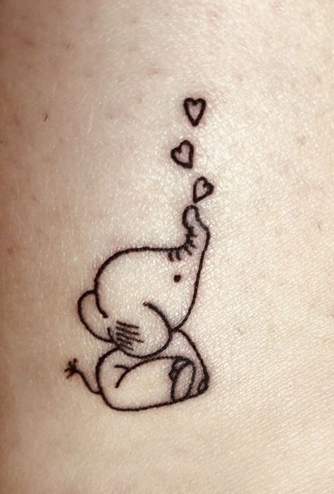 Tattoo Tiger Women, Feminine Forearm Tattoo, Simple Elephant Tattoo, Tiny Elephant Tattoo, Tattoo Design For Women, Forearm Tattoo Ideas, Tattoo Tiger, Tiny Tattoos For Women, Stomach Tattoo