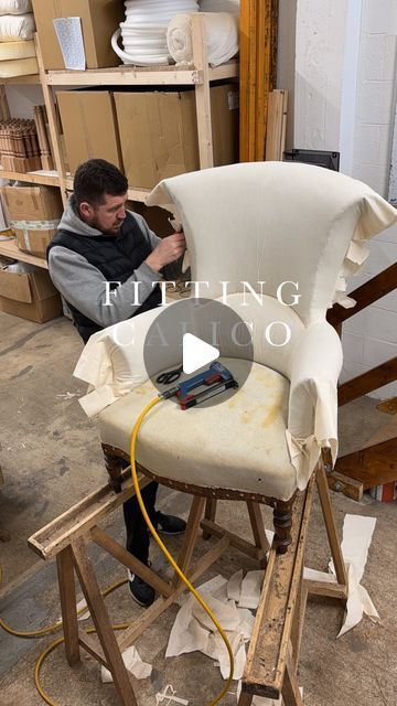 Franklin & Hare on Instagram: "Fitting the calico to this antique armchair ready for the top cover fabric. If only it was this quick!   @imella_design   #upholstery #upholstered #reupholstery #restore #reuse #sustainable #antique #antiques #antiqueshop #traditionalupholstery #workshop #watchmework #watchme #tips #learn #interiors #interiordesign #artisan #skills #craftsmanship #craftsman #instagood #instadaily #reupholstered #home #furniture #armchair #antiquechair" Armchair Restoration, Restored Chairs, Antique Chair Styles, Covering Chairs, Reupholster Chair Diy, Upholstered Chairs Diy, Chair Restoration, Antique Armchair, Diy Furniture Upholstery