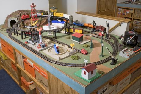 Factory Layout, Lionel Trains Layout, Lionel Train Sets, Toy Trains Storage, Model Train Accessories, Train Kit, Hobby Trains, Toy Trains Set, Train Table