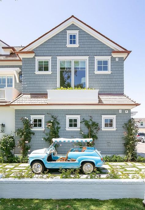 Brandon Architects, California Beach House, Style Me Pretty Living, Beachfront House, Beach House Exterior, Homes Interior, Coastal Chic, California Beach, Great House