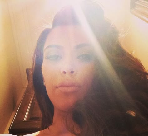 Kim Kardashian Selfie, Kim Kardashian 2000's, Young Kim Kardashian, 2000s Icons, Celebrity Selfies, 2013 Swag Era, King Kylie, Reality Tv Stars, Kim Kardashian West