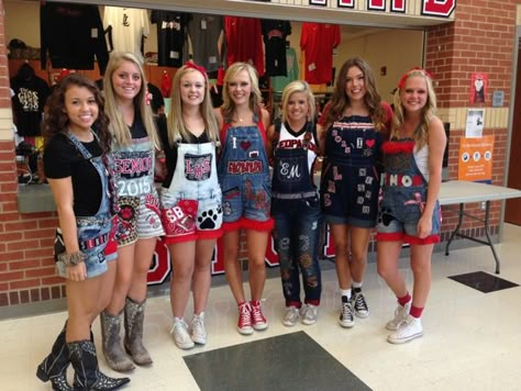 Senior Overalls Homecoming Overalls, Spirit Overalls, Spirit Jeans, School Spirit Ideas, Spirit Week Ideas, Homecoming Spirit Week, School Spirit Week, School Spirit Days, Senior Jeans