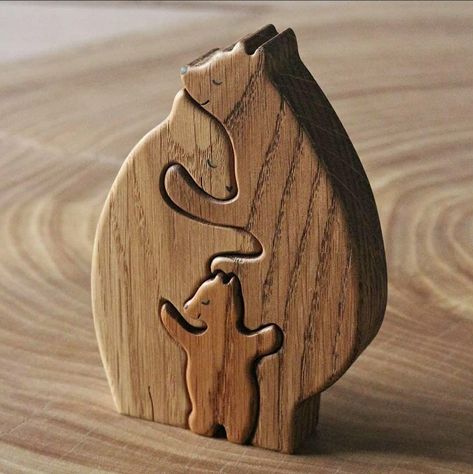 Tre Kunst, Wooden Toys Design, Simple Wood Carving, Wood Toys Plans, Wooden Bear, Wooden Projects, Wood Creations, Wood Carving Art, Small Wood Projects