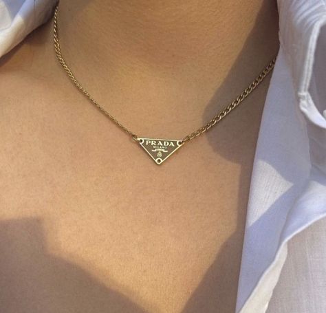 #fashion #style #aesthetic #outfits #instagram #jewelry #prada #necklace Prada Necklace, Fashion Style Aesthetic, Prada Jewelry, Instagram Jewelry, Expensive Jewelry Luxury, Luxe Jewelry, Dope Jewelry, Girly Accessories, Classy Jewelry