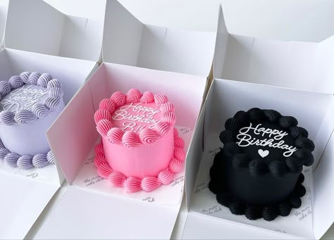 Mini Torte, Bento Cakes, 21st Birthday Cakes, Custom Birthday Cakes, Funny Birthday Cakes, Mini Cakes Birthday, Beautiful Birthday Cakes, Creative Birthday Cakes, Bento Cake