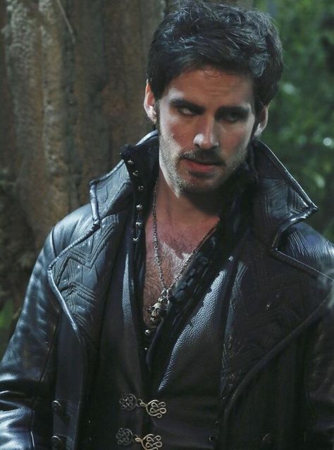 Killian Hook, Dark Swan, Once Up A Time, Hook And Emma, Weak In The Knees, Killian Jones, Colin O'donoghue, Captain Swan, Captain Hook