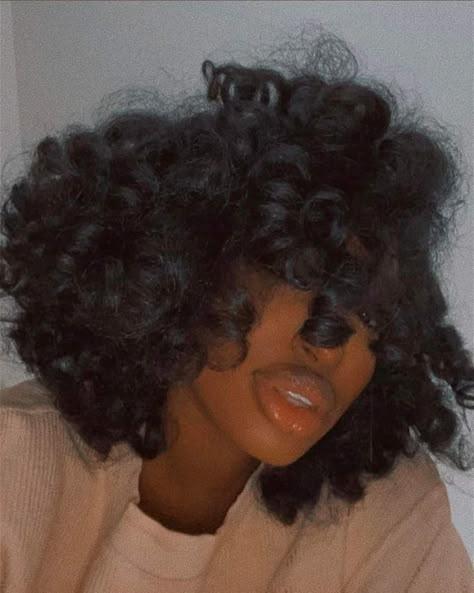 Rod Set Ponytail, Perm Rod Set Black Women, Flexi Rollers Curls, Flexi Rod Curls On Short Natural Hair, Flexi Rod Half Up Half Down, Curled Hairstyles Natural Hair, Big Flexi Rod Curls, 4c Rod Set Natural Hairstyles, Roller Set Curls For Black Women