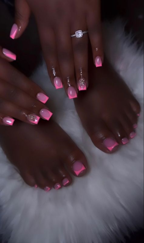 Gel Toe Nails, Acrylic Toe Nails, Acrylic Nail Set, Hard Nails, Colored Acrylic Nails, Girly Acrylic Nails, French Tip Acrylic Nails, Short Square Acrylic Nails, Dope Nail Designs