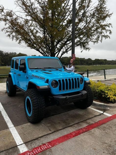 Royal Blue Jeep Wrangler, Jeep Wrangler Colors, Blue Jeep Wrangler, Purple Jeep, Jeep Photos, Blue Jeep, Custom Jeep Wrangler, Dream Cars Bmw, Jeep Ideas