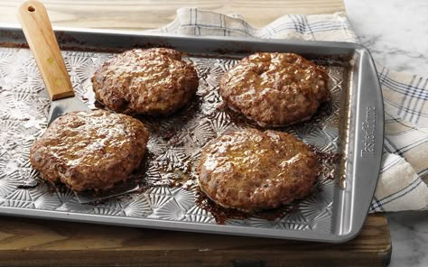 Hamburger Steak In Oven, Burgers In Oven, Hamburgers In The Oven, Oven Hamburgers, Oven Baked Burgers, Burgers In The Oven, Burgers On The Stove, Oven Burgers, Baked Hamburgers