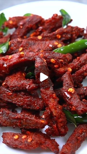 Dry Beef Recipes, Dry Mutton Recipes, Beef Chilli Recipes, Healthy Snacks Recipes Indian, Beef Recipes Indian, Dried Beef Recipes, Chilli Beef Recipe, Samosa Recipes, Kerala Dishes