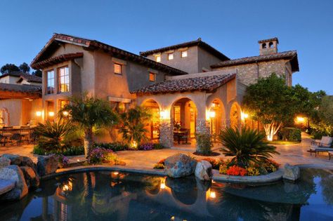 19 Astounding Luxury Mediterranean House Designs Youll Want To Live In Mediterranean House Designs, Luxury Mediterranean Homes, Rustic Italian Home, Modern Mediterranean Homes, Rustic Mediterranean, Mediterranean Exterior, Mediterranean Mansion, Mediterranean Luxury, Mediterranean Interior