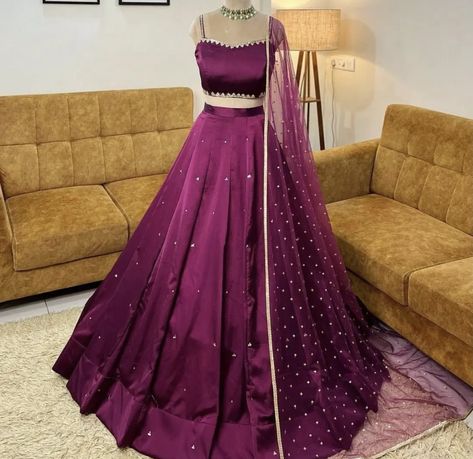 Plum Lehenga, Lehenga Shopping, Bridesmaids Lehenga, Purple Lehenga, Lehenga Bridesmaid, Bridesmaid Lehenga, Long Frock Designs, Simple Lehenga, Wedding Lehenga Designs