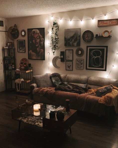 Living Room Grunge Aesthetic, Witchy Home Inspiration, Cozy Goth Living Room, Dark Boho Apartment Decor, Apartment Decorating Edgy, Witchy Apartment Living Room, Witch Living Room Decor, Apartment Decorating Witchy, Living Room Whimsigoth