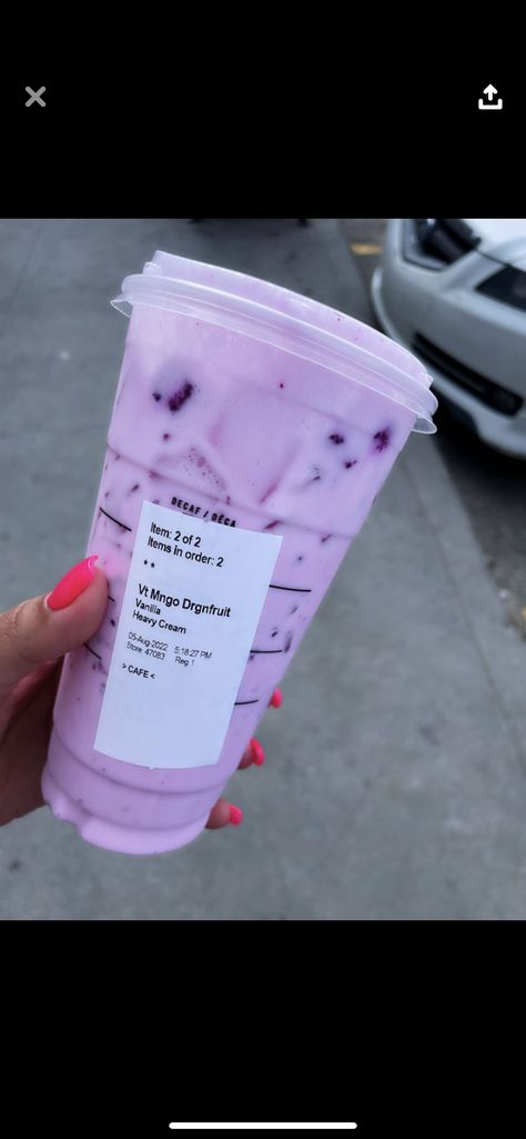 Hack Outfit, Starbucks Drink Menu, Starbucks Secret Menu Recipes, Cold Starbucks Drinks, Starbucks Drinks Diy, Secret Starbucks Recipes, Iced Starbucks Drinks, Coffee Recipes Starbucks, Healthy Starbucks Drinks