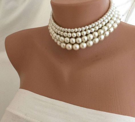 Choker Pearl Necklace, Multi Strand Pearl Necklace, Choker Jewellery, Choker Pearl, Necklaces Wedding, Layered Pearl Necklace, Choker Necklace Designs, Boho Chic Design, Bride Necklace