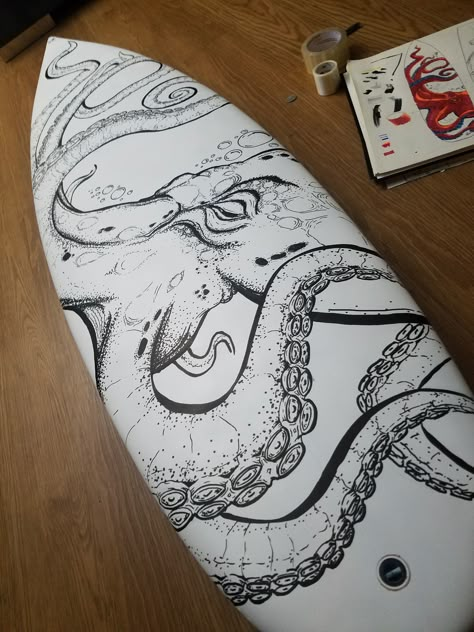 Surfboard Graphics, Surf Board Designs Surfboard Art Paint, Surfboard Art Drawing, Surf Board Ideas, Octopus Surfboard Art, Drawing On Surfboard, Skimboard Designs, Custom Surfboard Art, Painting A Surfboard