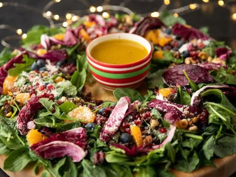 Big Festive Salad Pioneer Woman, Wreath Salad, Festive Salad, Food Network Recipes Pioneer Woman, Holiday Salads, Radicchio Salad, Christmas Salads, Salad Kits, Easy Holiday Recipes