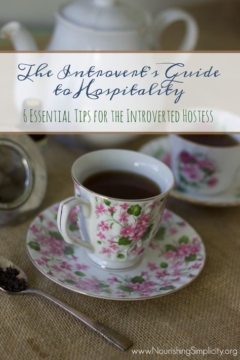 5 Essential Tips for the Introverted Hostess-www.nourishingsimplicity.org Hospitality Aesthetic, Homemaking Inspiration, Infp Relationships, Homemaking Skills, Homemaking Tips, Building Community, Hosting Guests, Fresh Salsa, Teaching Children