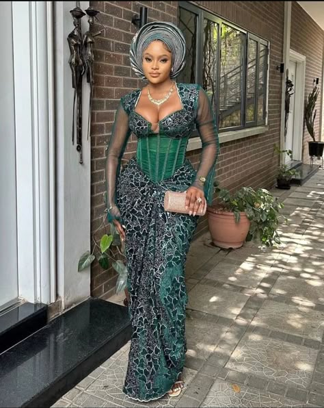 Ankara Style For Women, Lace Styles For Wedding Guest, Latest Owambe Styles, Trendy Gowns, Nigerian Traditional Dresses, Asoebi Lace Styles, Owambe Styles, Nigerian Dress Styles, Lace Styles For Wedding