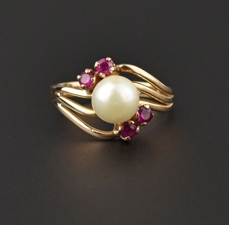 Stylish Gold Earrings, Delicate Jewellery, Antique Jewellery Online, Vintage Jewelry Antique, Modern Gold Jewelry, Pearl Necklace Designs, Gold Jewelry Stores, Mexican Jewelry, Gold Rings Fashion