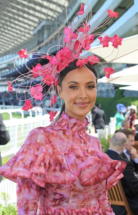 Race Day Headwear, Diy Facinator Ideas, Royal Ascot Wedding Theme, Derby Day Hats Diy, Ascot Hats Diy, Melbourne Cup Hats Diy, Royal Ascot Fashion 2022, Ascot Outfits 2023, Ascot Races Outfits