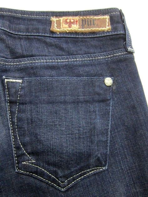 Denim Back Pocket Design, Denim Jeans Pocket Design, Pockets Fashion Details, Men Jogger Jeans, Denim Pocket Details, Jean Pocket Detail, Denim Jeans Ideas, Jean Pocket Designs, Woman's Back